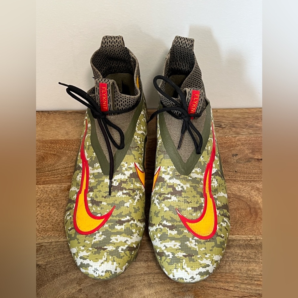 Nike Alpha Menace Elite 3 Kelce KC Chiefs Camo FN0113-200 Mens Sz 11 NO BOX